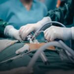 Tipos de cirurgias para cicatrizes: conheça opções que podem transformar sua pele