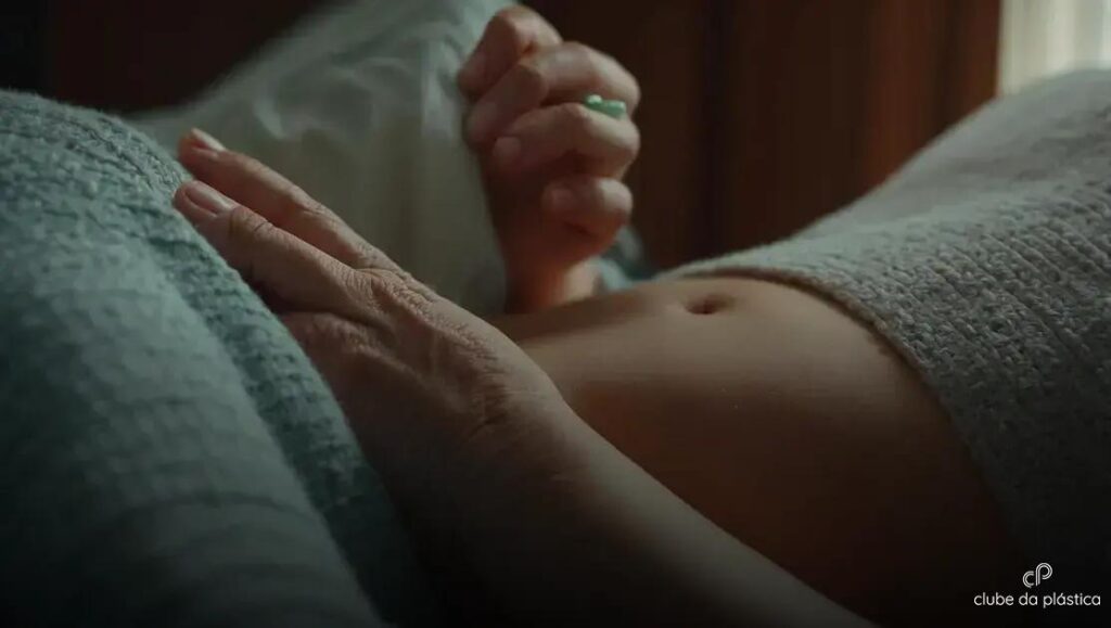 Inchaço após abdominoplastia: o que esperar e como aliviar com eficiência