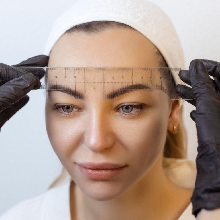 Elevação do supercílio