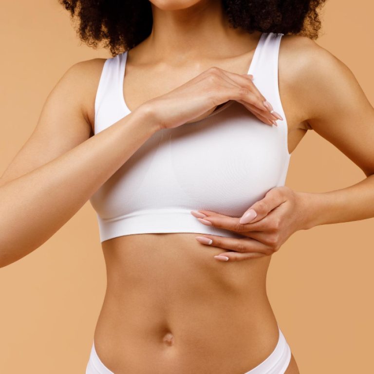 Mastopexia com implante sub